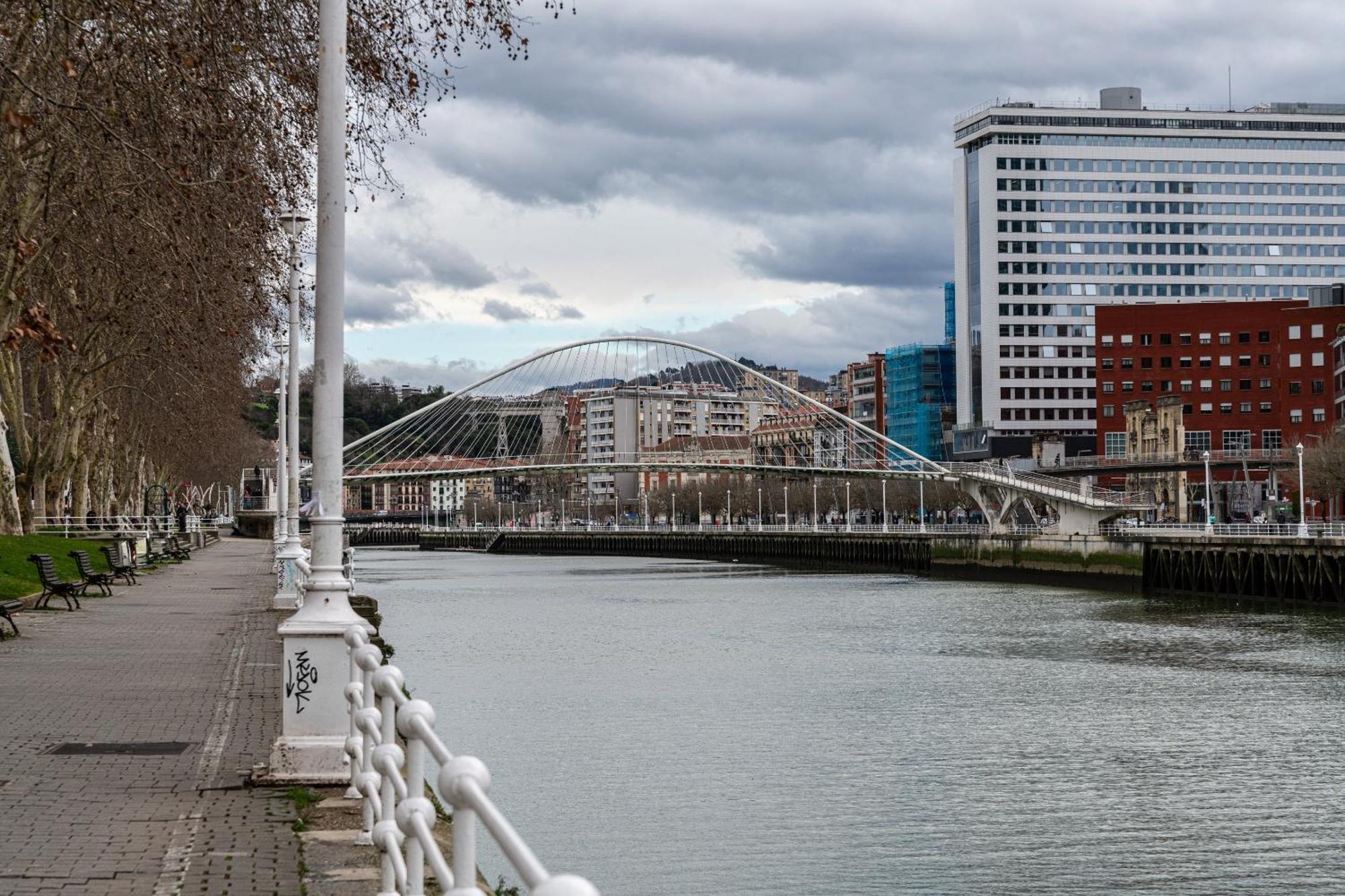 Apartament Tristan Vivienda Turistica De Diseno Con Ac Bilbao Zewnętrze zdjęcie